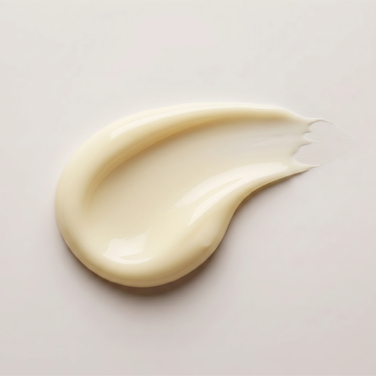 Onsen Secret Daily Hydration Collagen Moisture Spring texture, creamy consistency highlighting ultra‑moisturizing peptide formula.